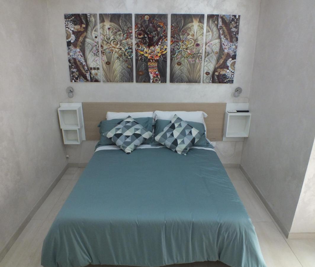 B&B Ilary Home Bari Exteriör bild